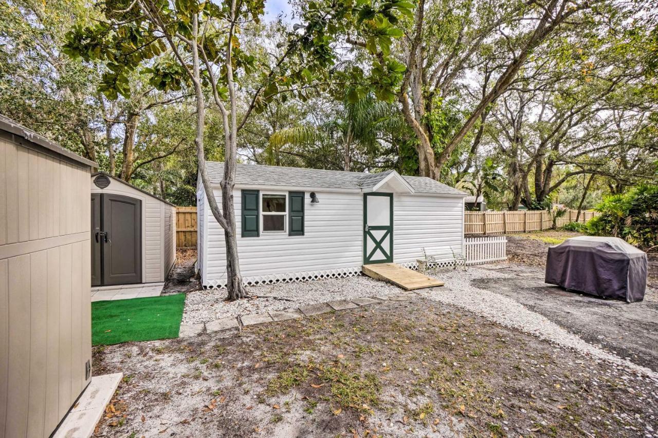 Tropical Palm Harbor Studio Walk To Gulf! Экстерьер фото